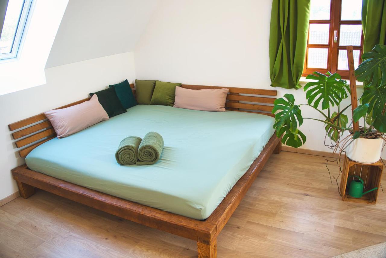 Luxus Apartment! Kueche, Balkon, Netflix, Parkplatz - 8 Personen Ilmmunster エクステリア 写真