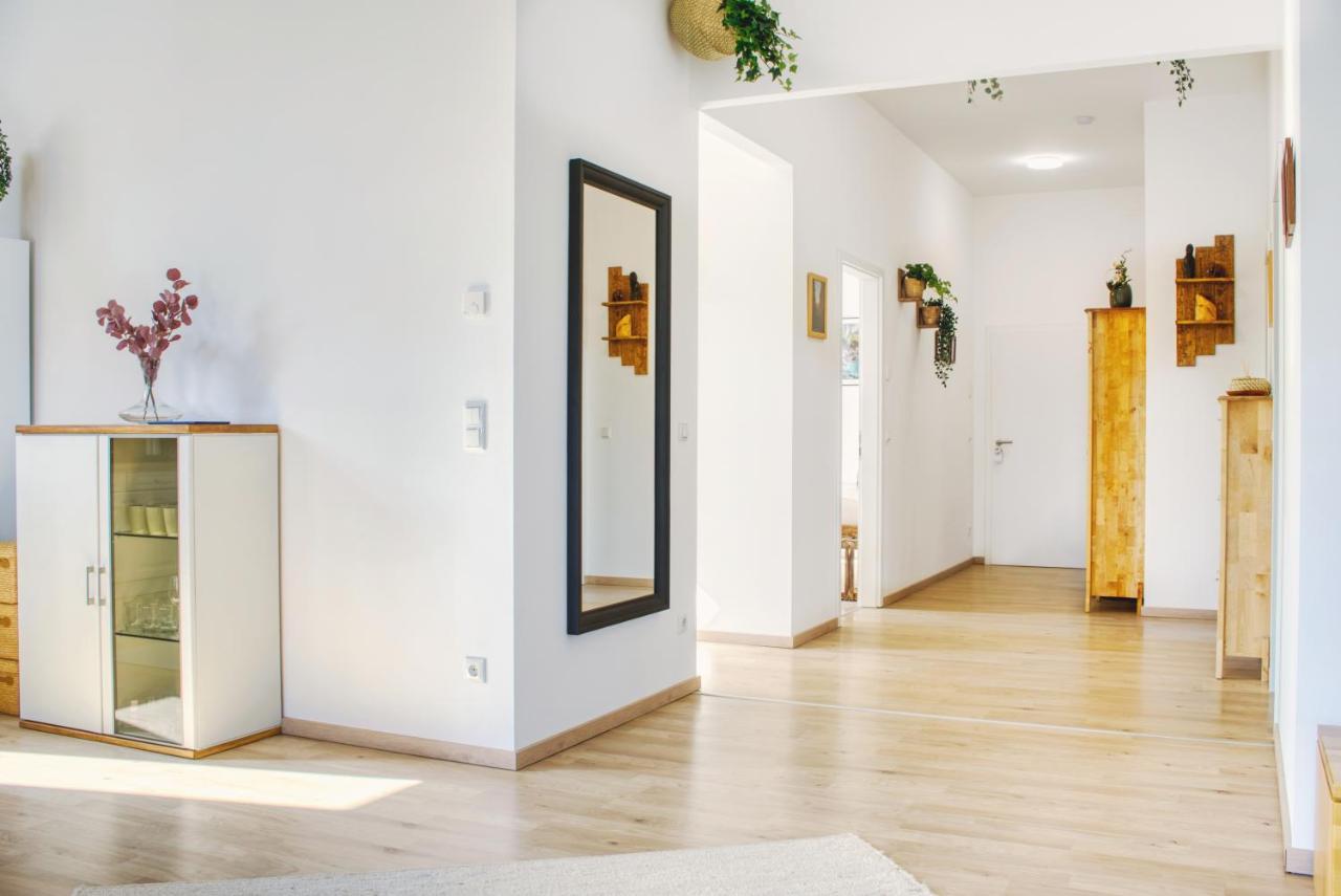 Luxus Apartment! Kueche, Balkon, Netflix, Parkplatz - 8 Personen Ilmmunster エクステリア 写真