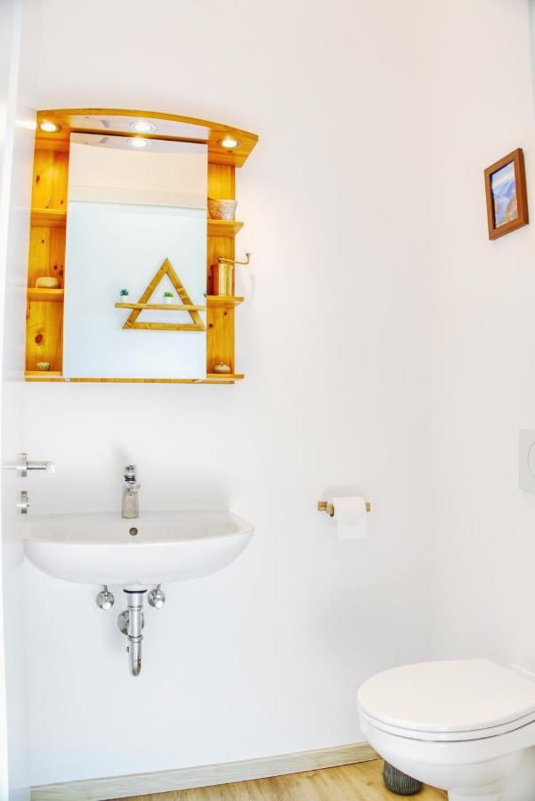 Luxus Apartment! Kueche, Balkon, Netflix, Parkplatz - 8 Personen Ilmmunster エクステリア 写真